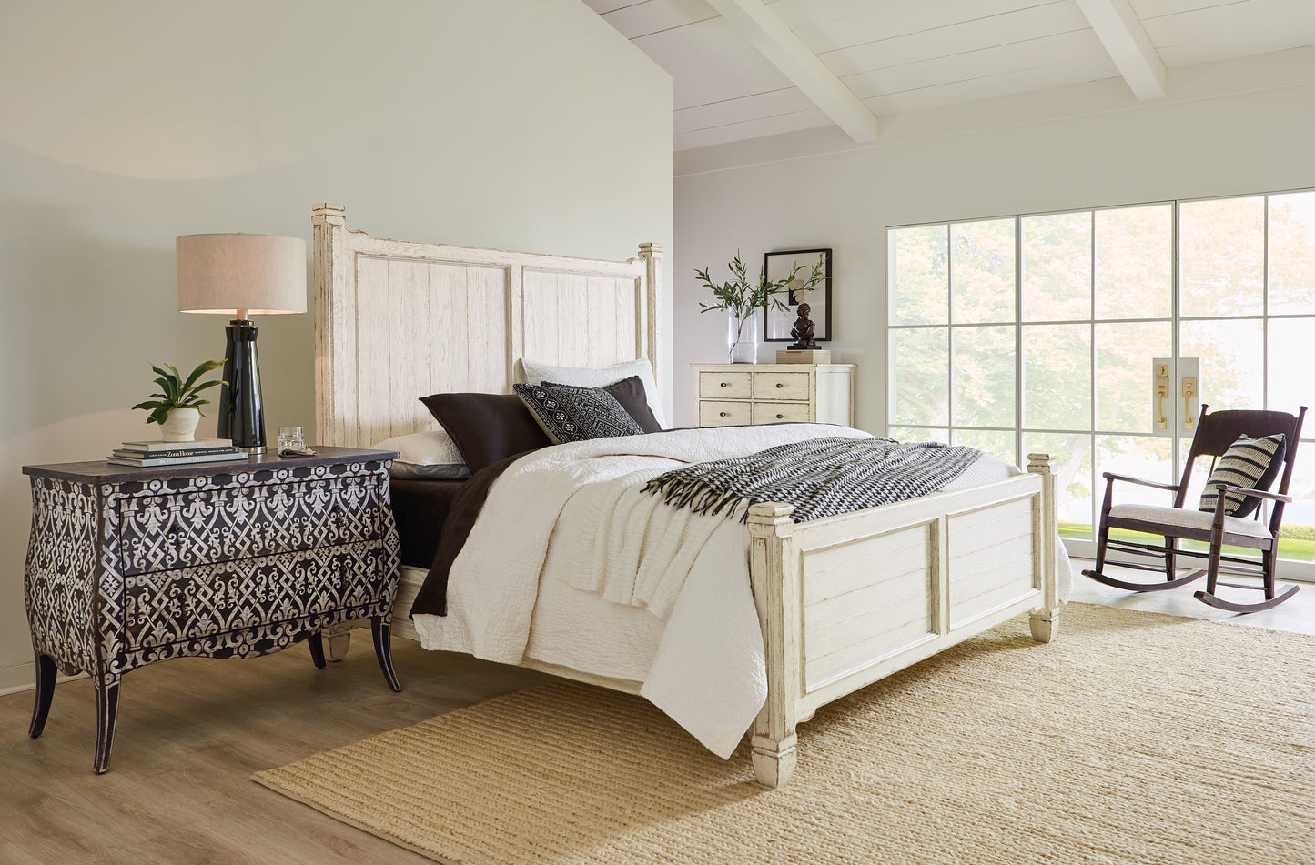 Americana california king panel bed