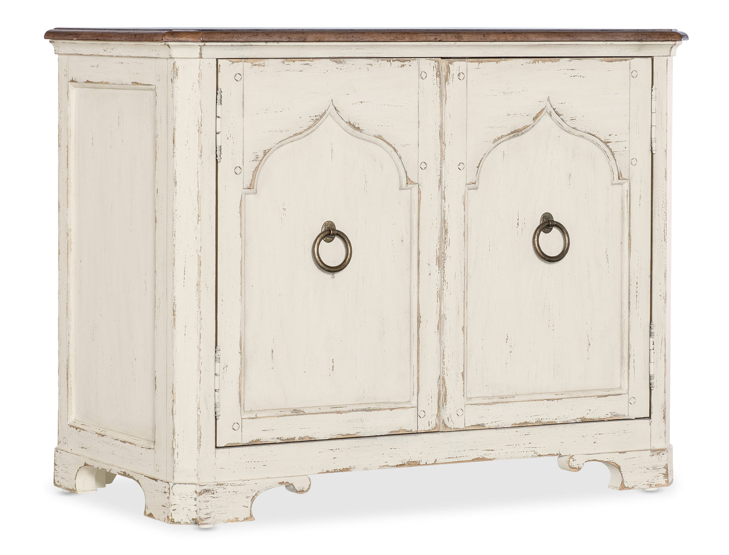 Americana two-door nightstand