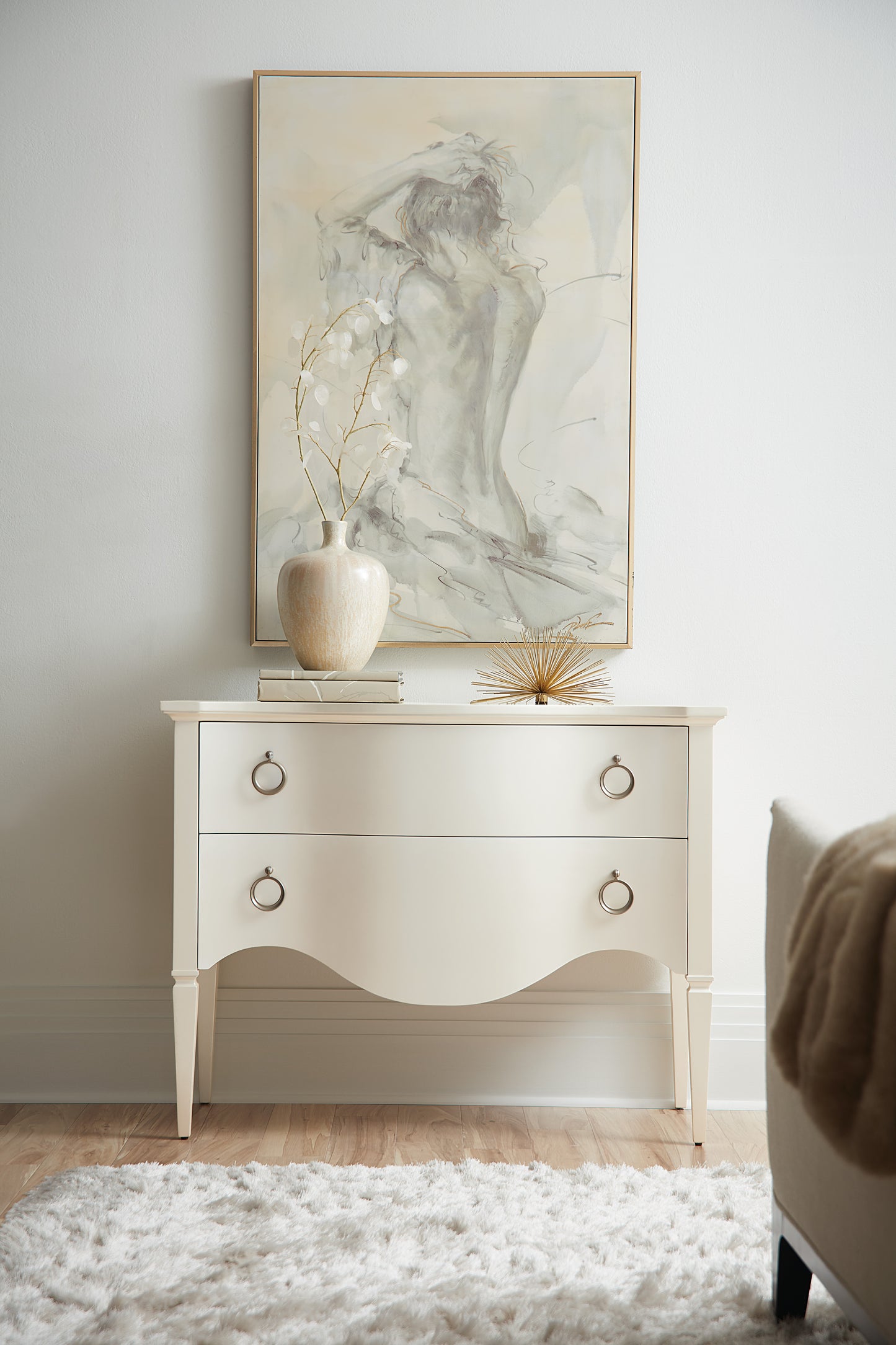 Bella donna two-drawer chest