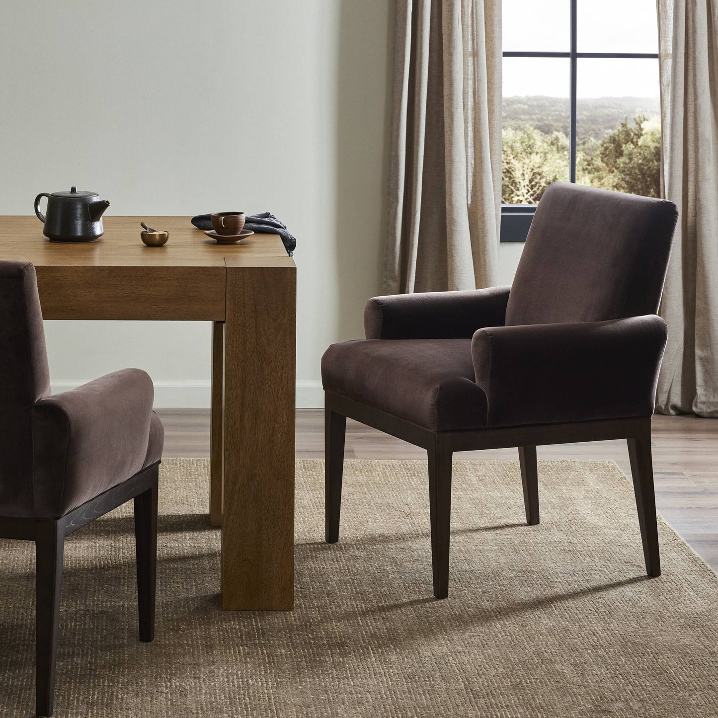 Bryland dining chair: surrey cocoa-coco nettlewood