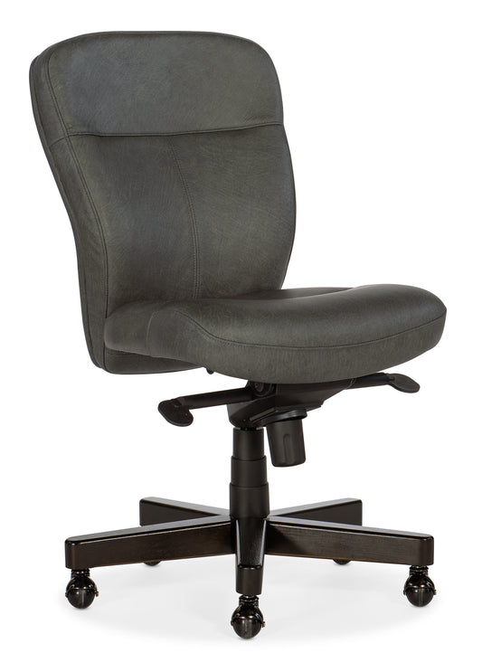 Sasha executive swivel tilt chair