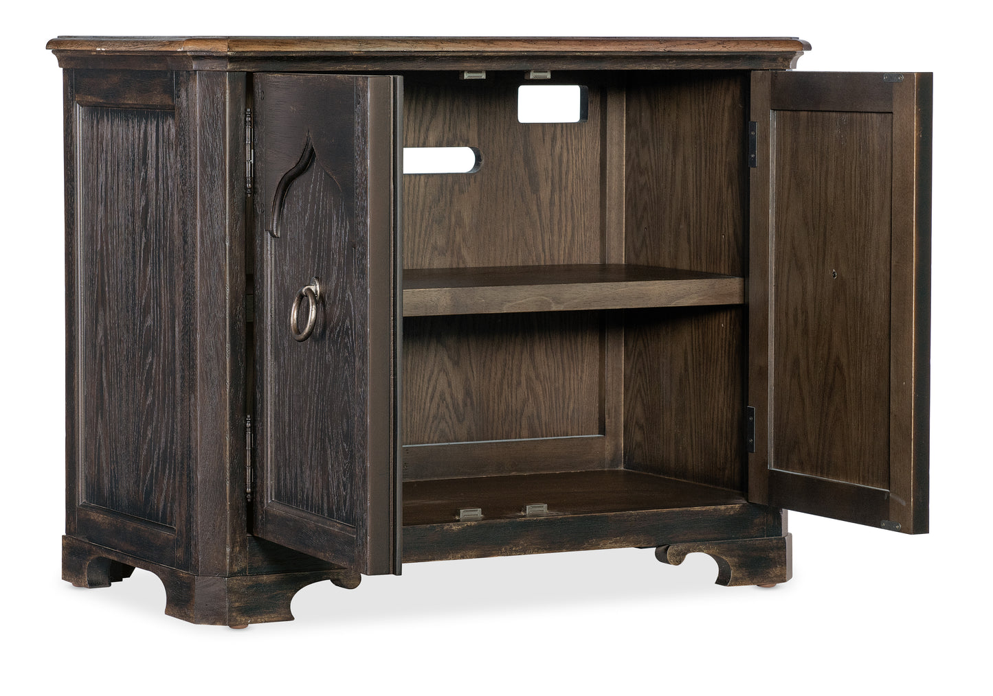 Americana two-door nightstand