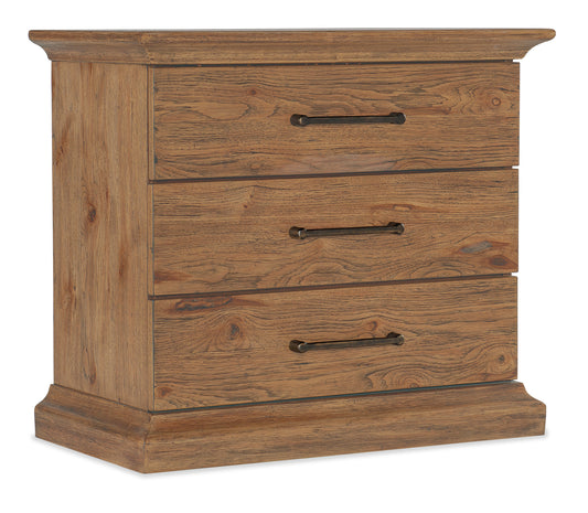 Big sky three drawer nightstand