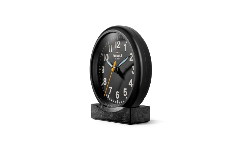 Runwell desk clock