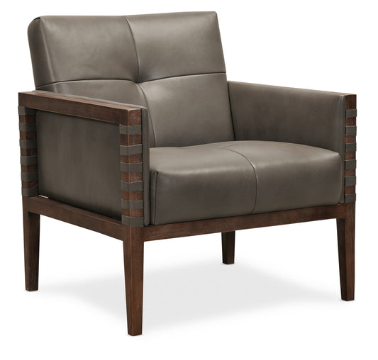 Carverdale leather club chair w/wood frame