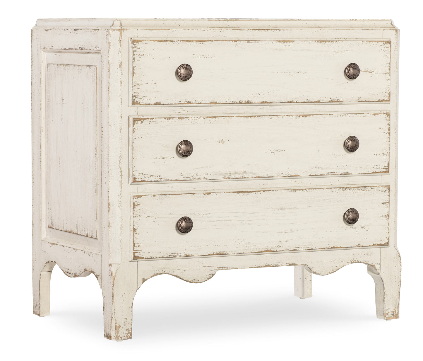 Americana three-drawer nightstand