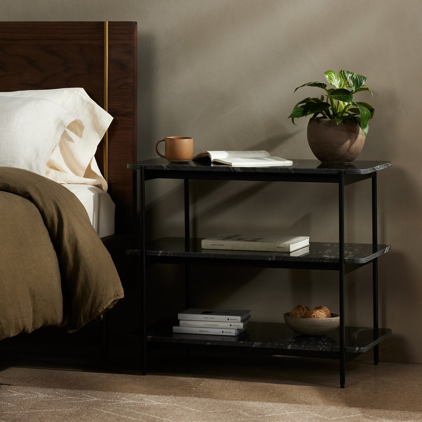 Jasper nightstand: iron matte black-polished black marble
