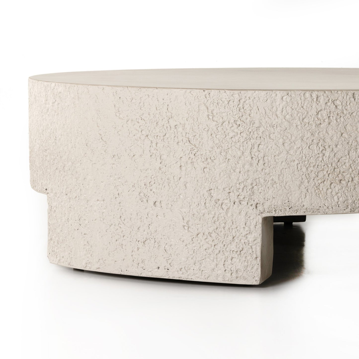 Kember outdoor coffee table-blanc white